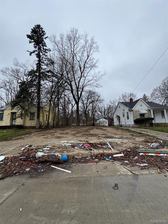 18451 STOUT Street, Detroit, MI 48219 — Photo 2
