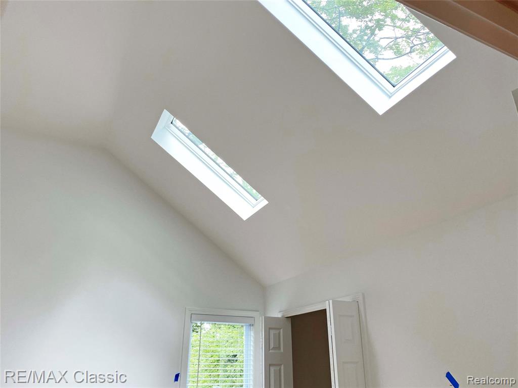 6563 LEYTONSTONE Boulevard, West Bloomfield, MI — Photo 16