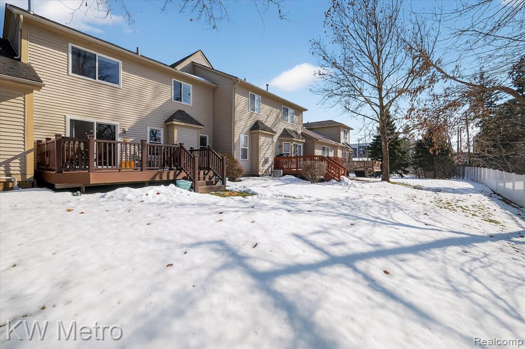 8181 Springdale Drive, White Lake, MI — Photo 43