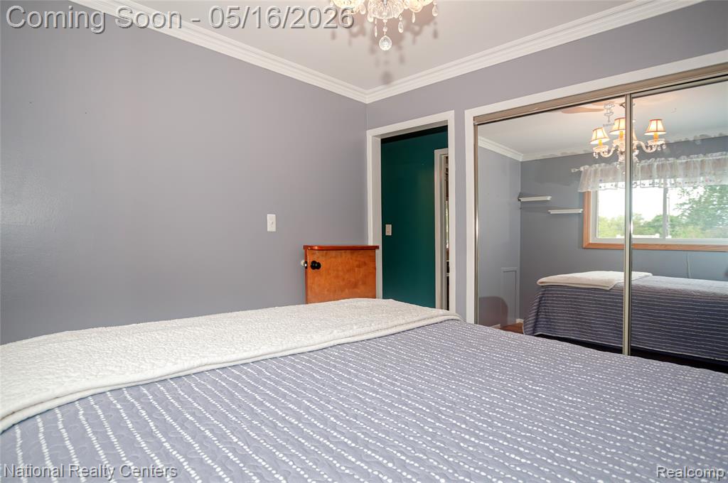 2446 Milverton Drive, Troy, MI 48083 — Photo 21