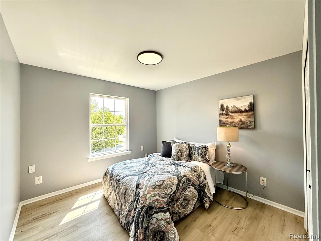 4158 KIMBERLY Drive, Canton, MI 48188 — Photo 32