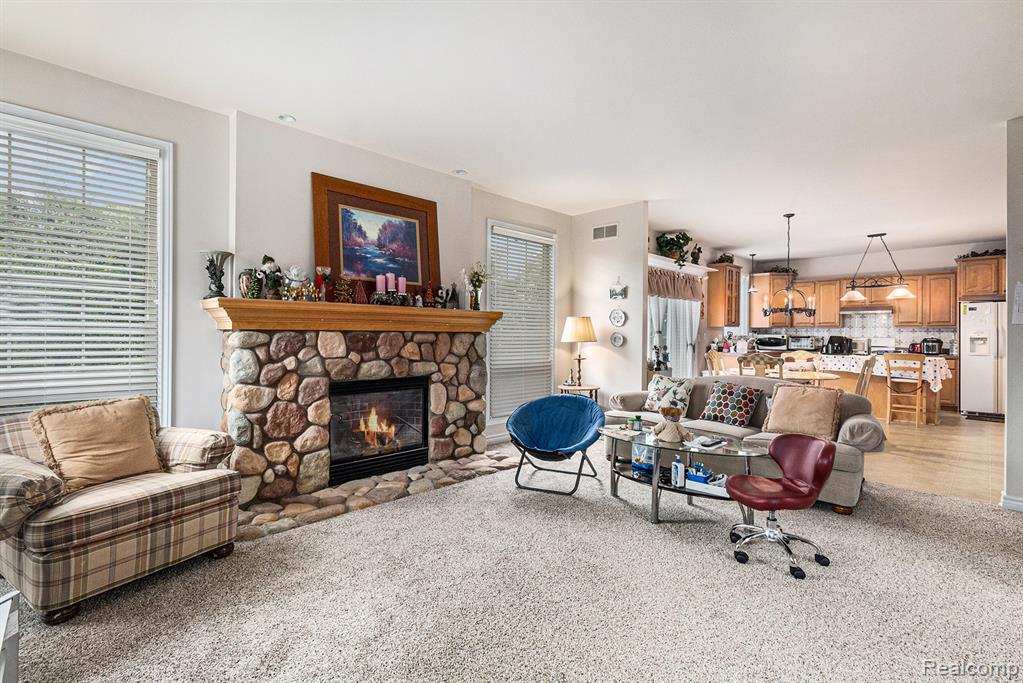 552 Turn Bull Street, Lapeer, MI 48446 — Photo 8