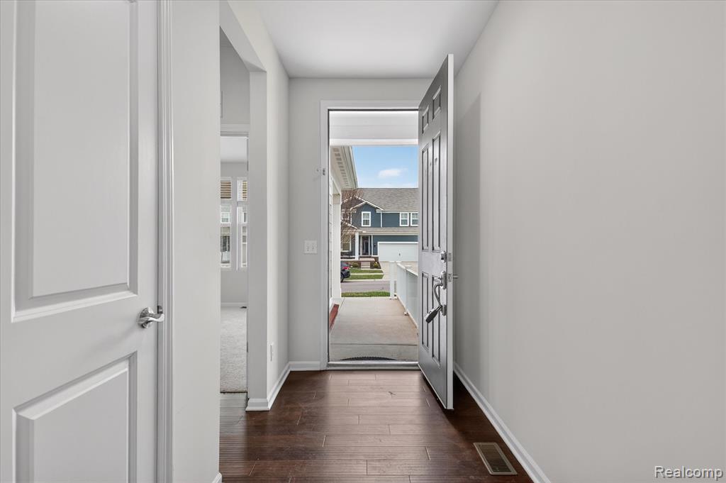 897 Harrison Street, Canton, MI 48188 — Photo 5