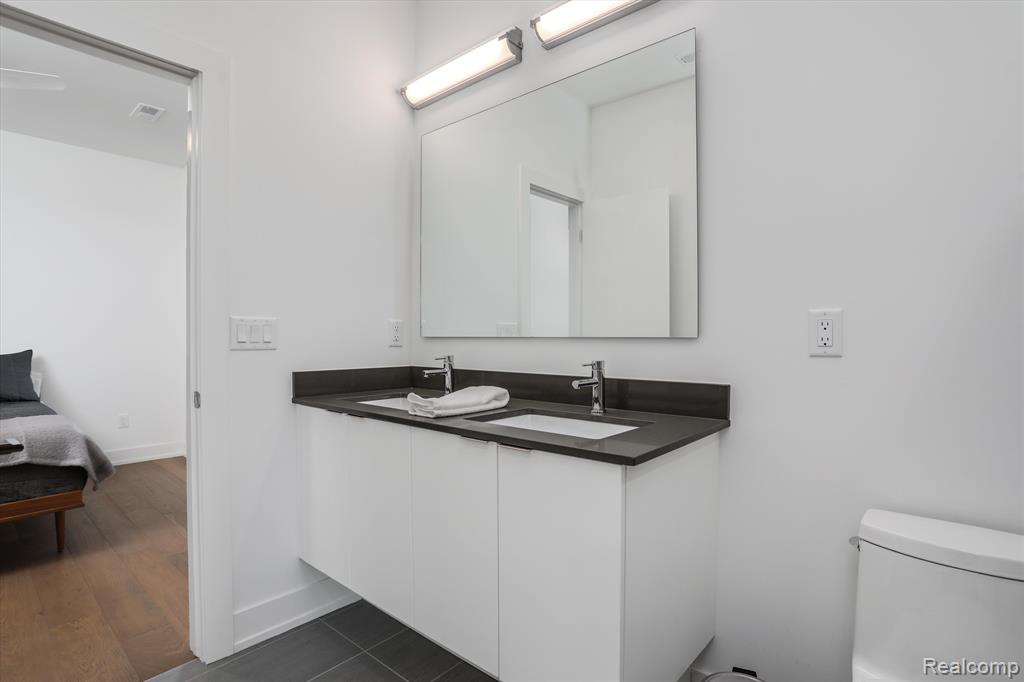 245 Alfred Street, Detroit, MI 48201 — Photo 18