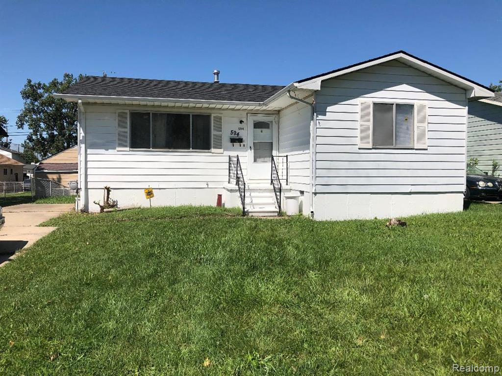 594 Colorado Avenue, Pontiac, MI 48341 — Photo 2