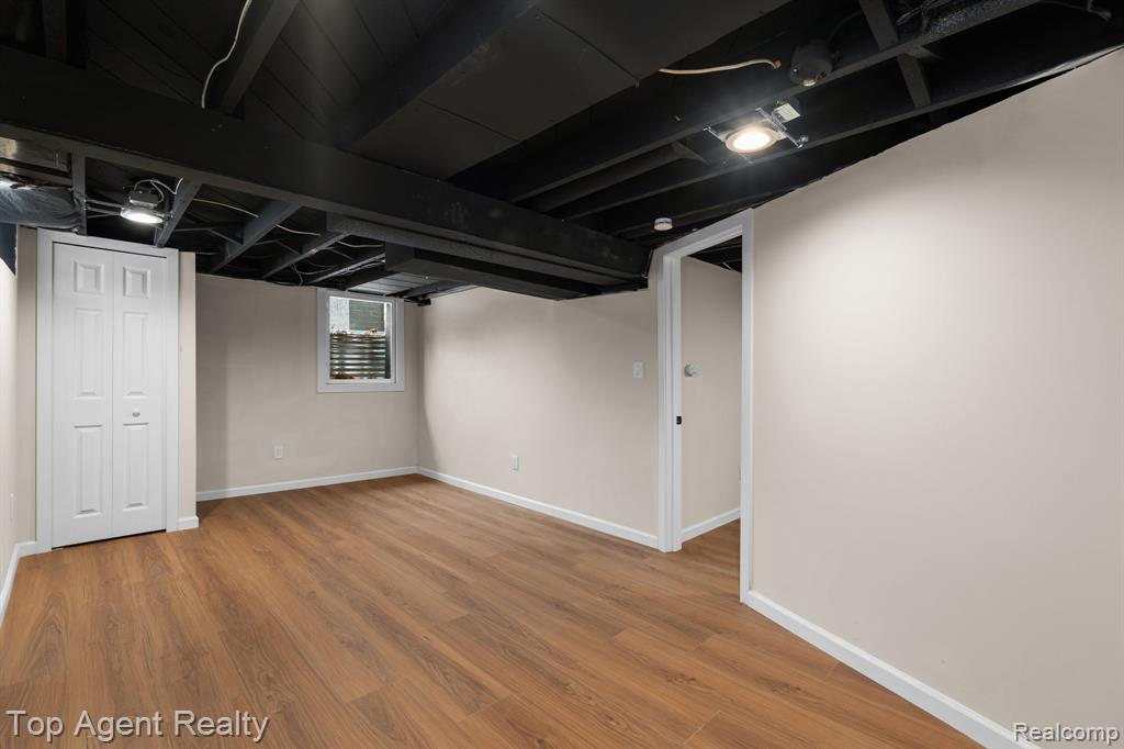 4048 Royal Avenue, Berkley, MI 48072 — Photo 25