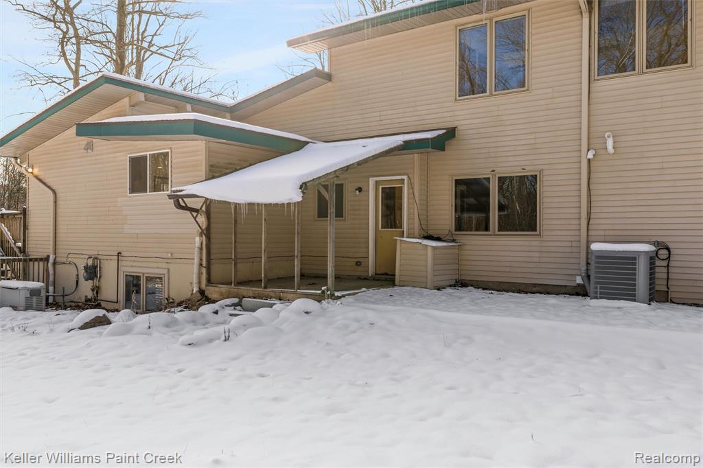 2390 Noble Road, Oxford, MI 48370 — Photo 48
