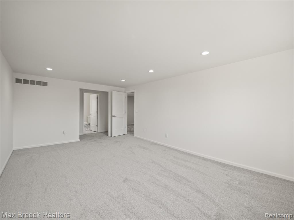 6150 Anne Drive, West Bloomfield, MI — Photo 13