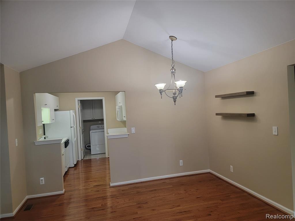 4269 Berkshire Drive, Sterling Heights, MI 48314 — Photo 5