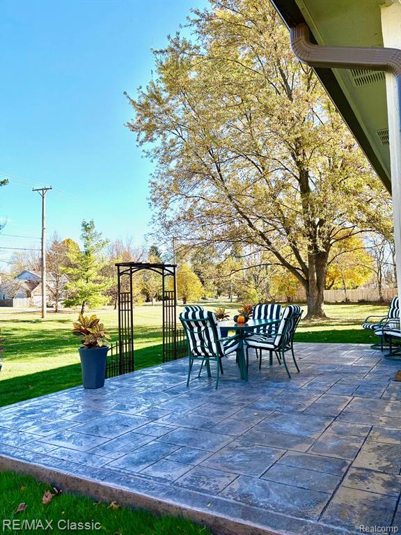 25884 BUCKMINSTER Drive, Novi, MI — Photo 22