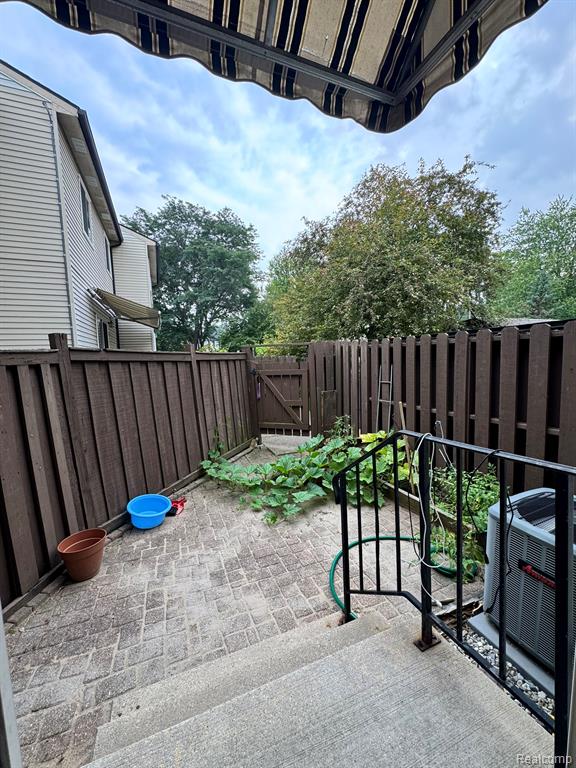 3224 Alpine Drive, Ann Arbor, MI 48108 — Photo 9