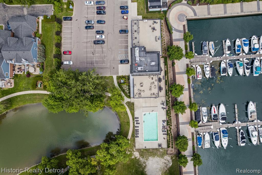 203 WINDWARD Court, 22, Detroit, MI 48207 — Photo 47