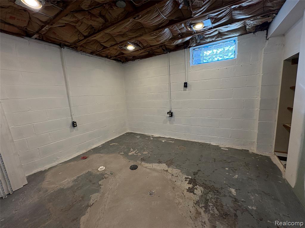4216 Syracuse Street, Dearborn Heights, MI 48125 — Photo 36