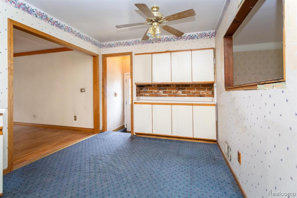 4996 Sanford Drive, Sterling Heights, MI 48310 — Photo 8