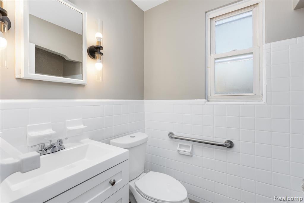 7258 COOLIDGE, Center Line, MI 48015 — Photo 14