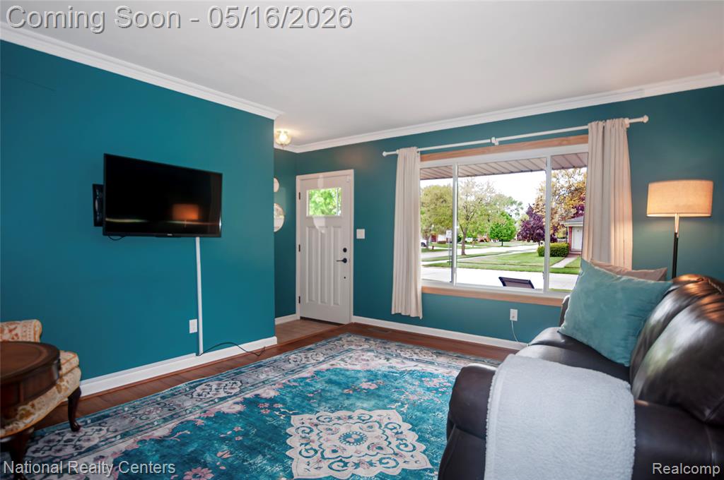 2446 Milverton Drive, Troy, MI 48083 — Photo 5