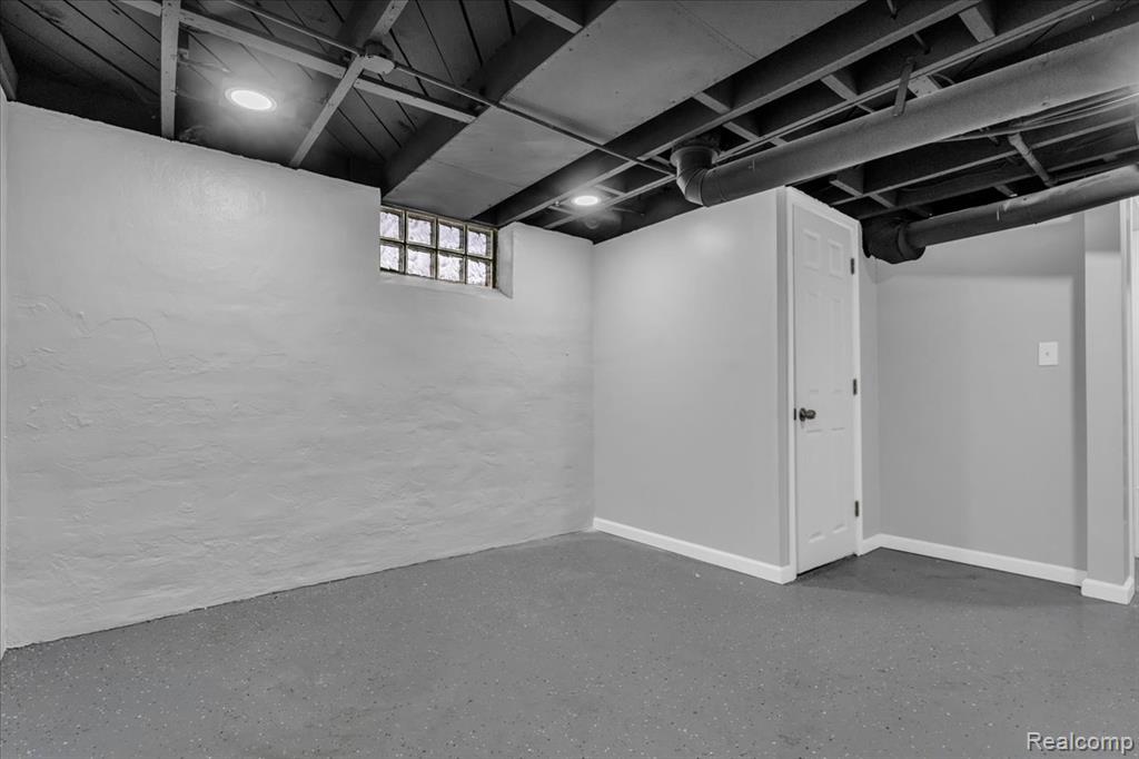 20426 Wexford Street, Detroit, MI 48234 — Photo 22