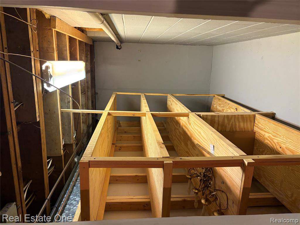8887 Morrison Avenue, Plymouth, MI 48170 — Photo 39