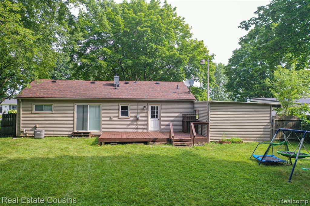 141 Bevins Street, Holly, MI 48442 — Photo 16