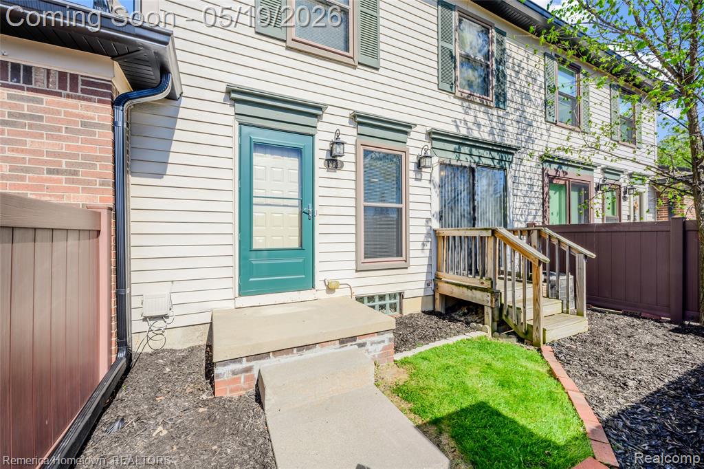 41025 Southwind Drive, 109, Canton, MI 48188 — Photo 2