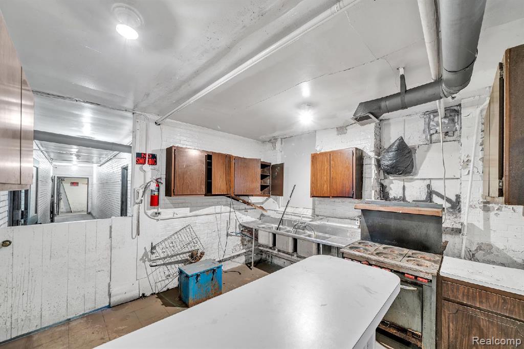 3768 Field Street, Detroit, MI 48214 — Photo 31