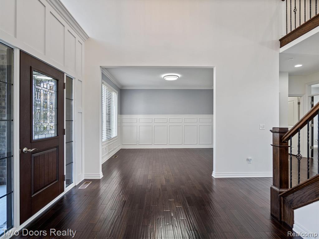 52903 Forest Grove, Shelby Twp, MI 48315 — Photo 9