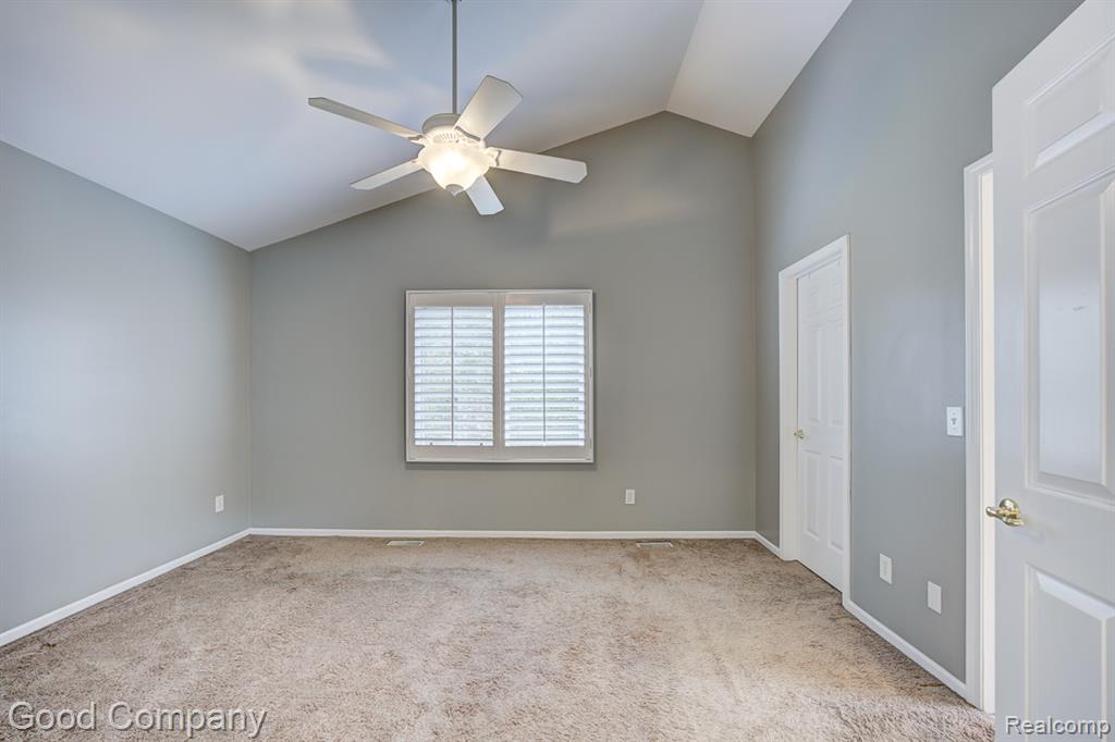 54683 Four Seasons Drive, Shelby Twp, MI 48316 — Photo 34