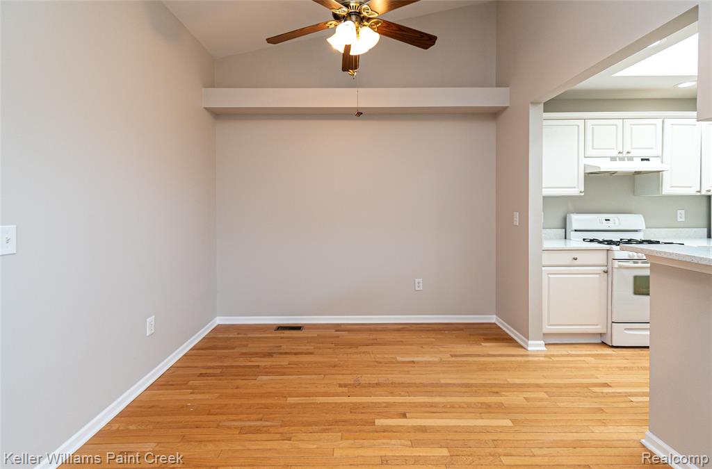 48619 Sugarbush Court, Shelby Twp, MI 48315 — Photo 18