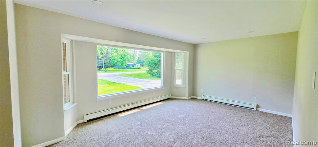 20891 Winifred Court, Pinckney, MI 48169 — Photo 11