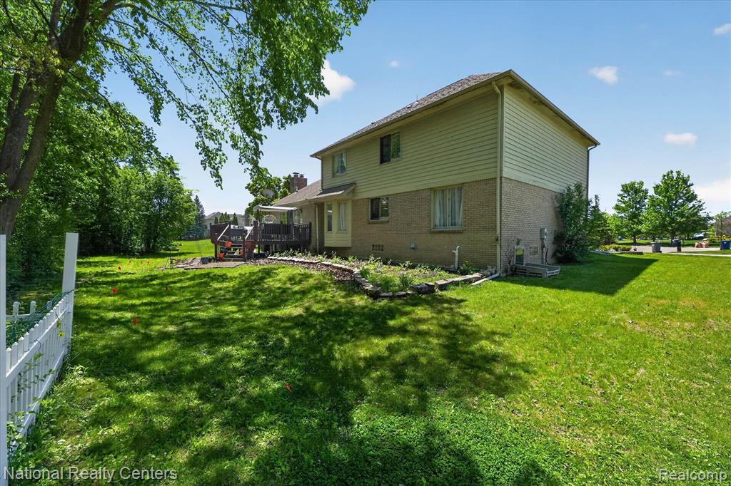 47222 Northgate Court, Canton, MI 48188 — Photo 62