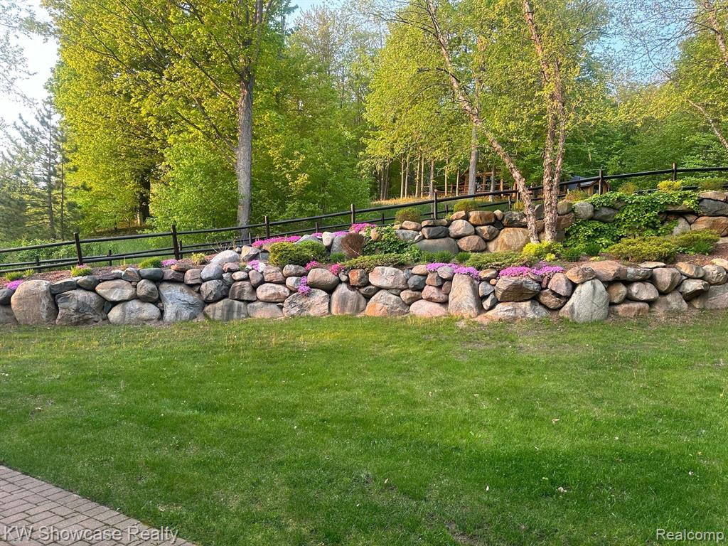 988 RIDGELINE Drive, Boyne City, MI 49712 — Photo 9