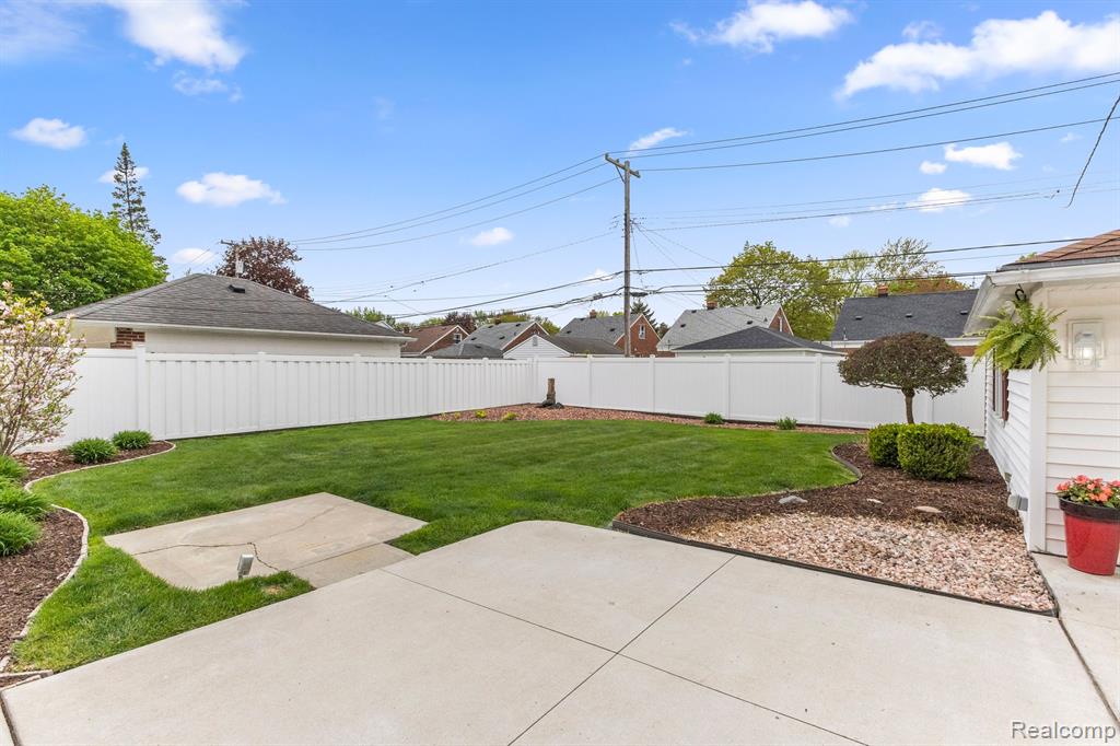 9280 REECK Road, Allen Park, MI 48101 — Photo 45