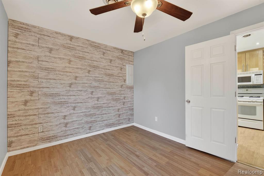 146 Virginia Street, Carleton, MI 48117 — Photo 19