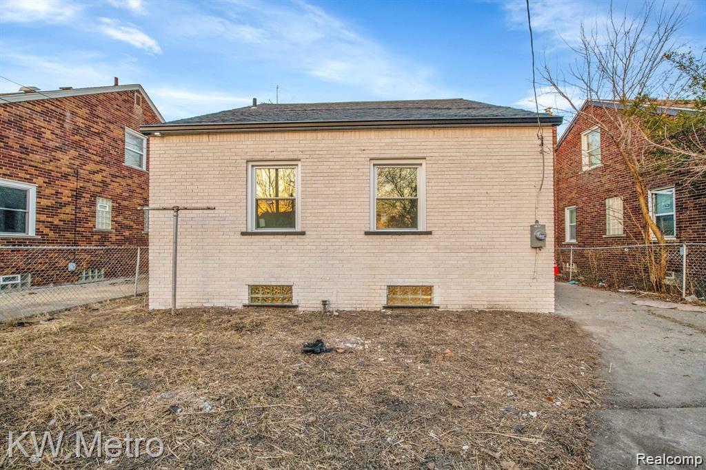 5035 Philip Street, Detroit, MI 48224 — Photo 13