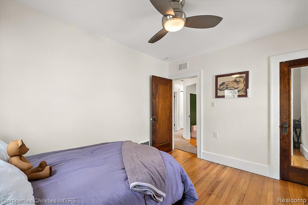 917 Maplegrove Avenue, Royal Oak, MI 48067 — Photo 59