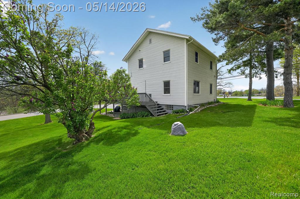 12409 N Fenton Road, Fenton, MI 48430 — Photo 36