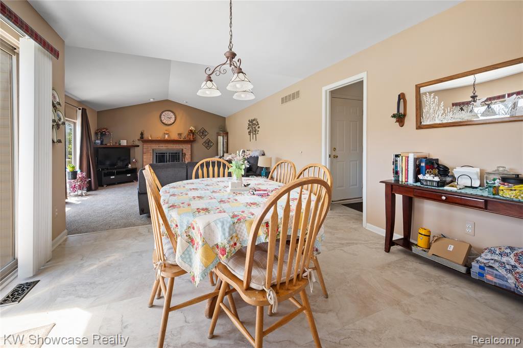 58767 Hunters Court, South Lyon, MI 48178 — Photo 15