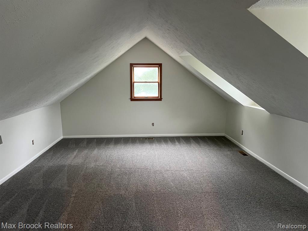 1474 S Van Vleet Road, Swartz Creek, MI 48473 — Photo 16