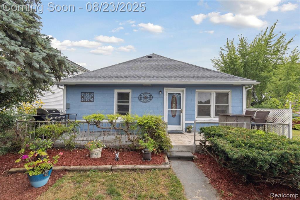 9037 Buckingham Street, White Lake, MI — Photo 24