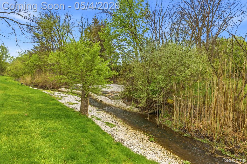 55405 Whitney Drive, Shelby Twp, MI 48315 — Photo 61