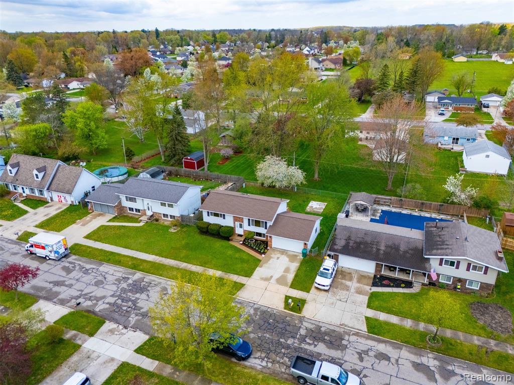 70415 Canterbury Drive, Richmond, MI 48062 — Photo 37