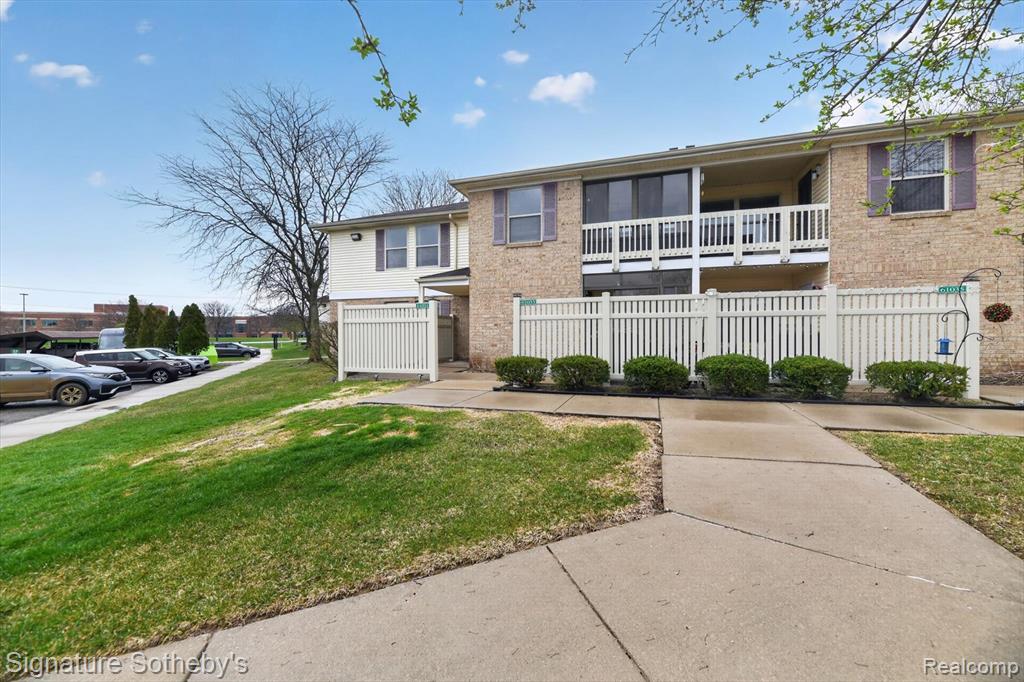 61031 Greenwood Drive, South Lyon, MI 48178 — front exterior