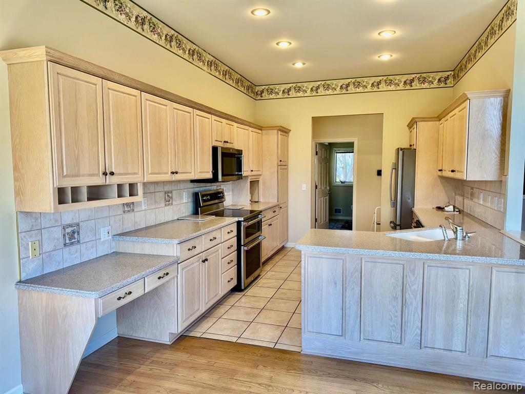 8505 Woodridge Drive, Davison, MI 48423 — Photo 27
