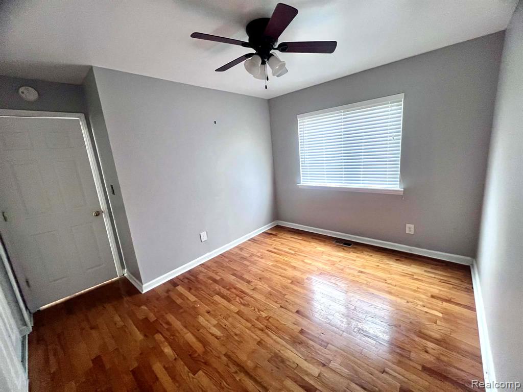 15777 Harrison, Romulus, MI 48174 — Photo 6