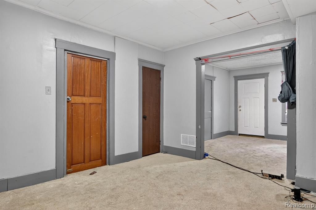 13486 Gallagher Street, Hamtramck, MI 48212 — Photo 17