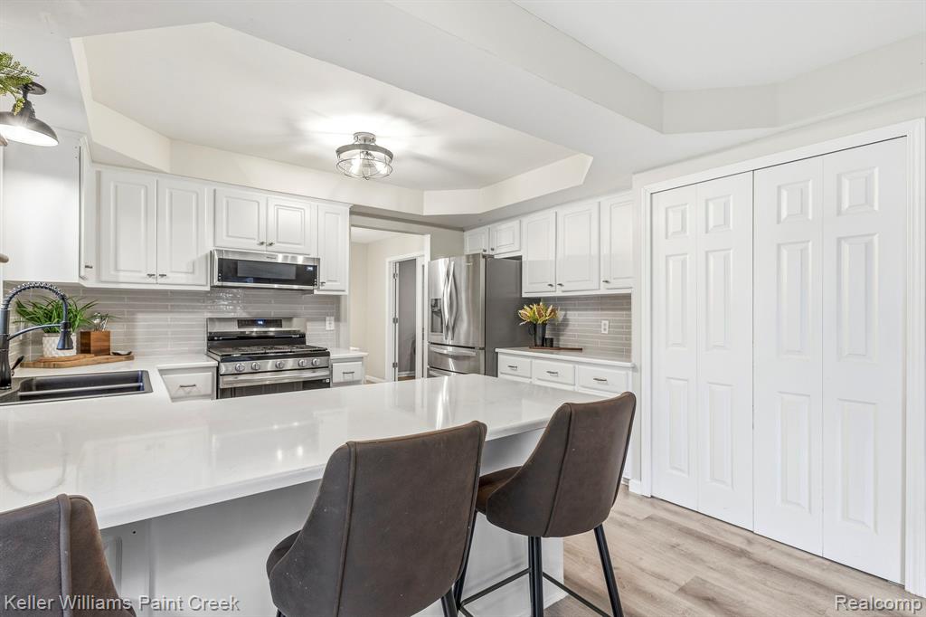 47935 Ben Franklin Drive, Shelby Twp, MI 48315 — Photo 20