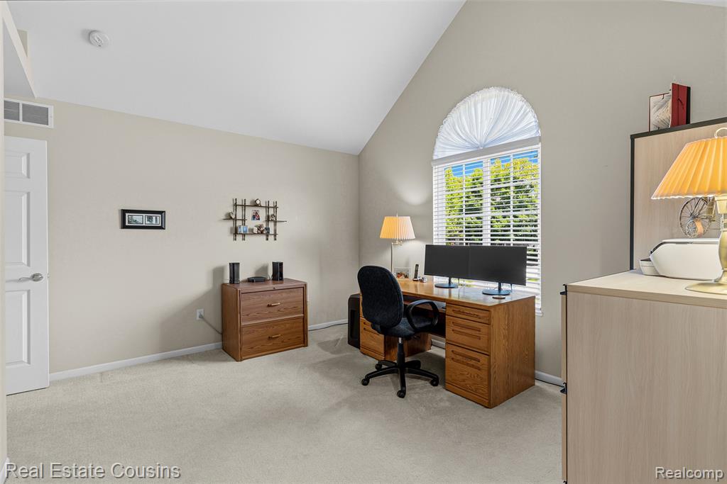 4344 Oak Tree Court, Fenton, MI 48430 — Photo 18