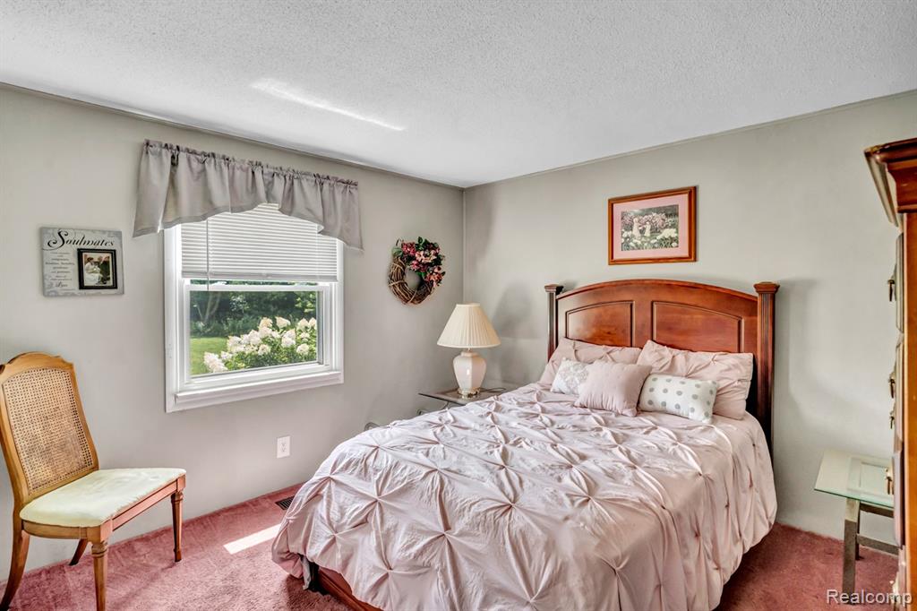 2204 S Van Dyke Road, Bad Axe, MI 48413 — Photo 17