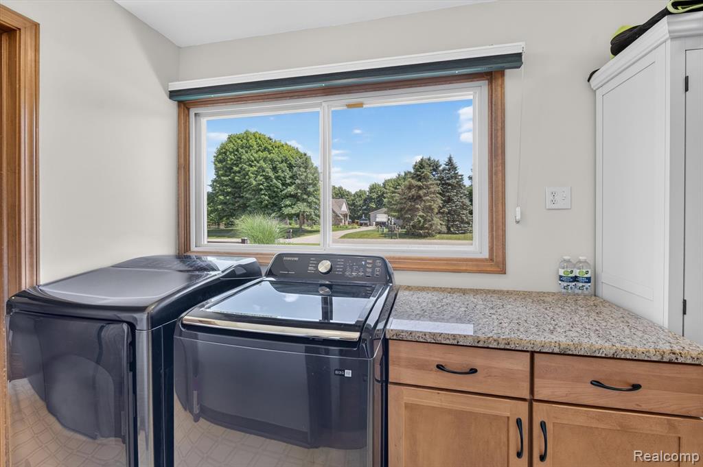 9968 Timothy Lane, South Lyon, MI 48178 — Photo 19