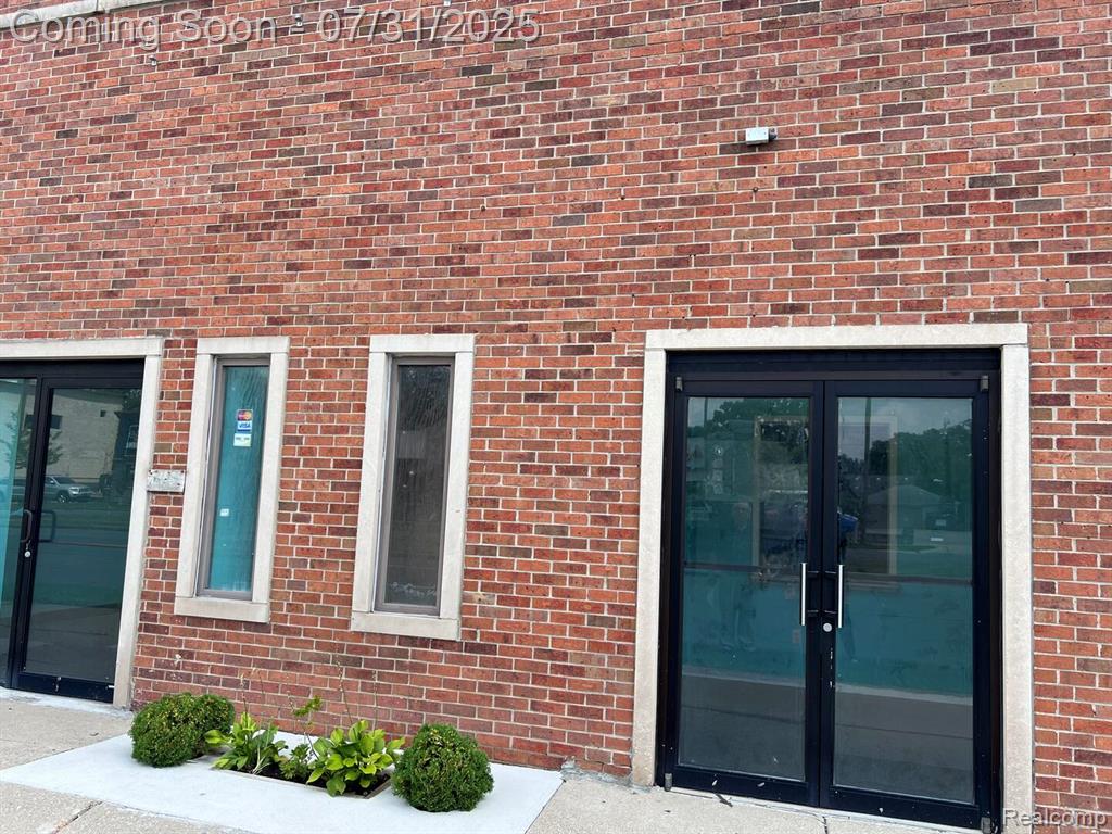 6558 Greenfield, Dearborn, MI 48126 — front exterior